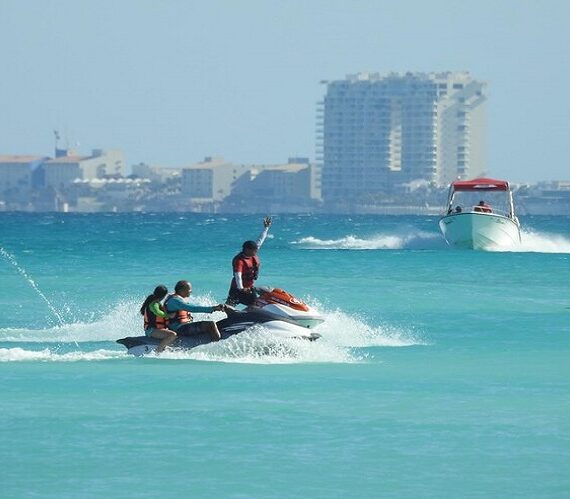 Dubai speed boat tour